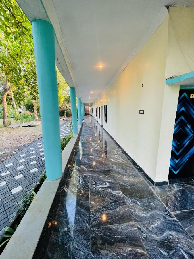Hotel Green Park Jabalpur Exterior foto