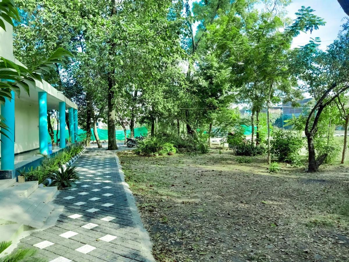 Hotel Green Park Jabalpur Exterior foto